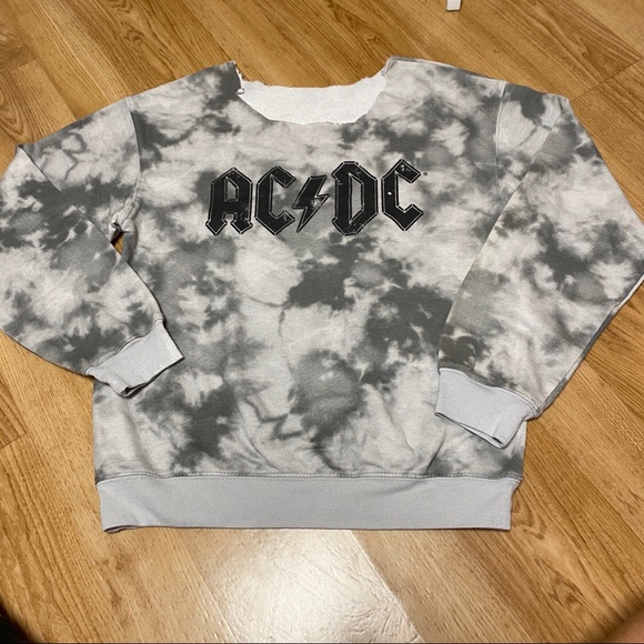 Tops - AC / DC sweatshirt